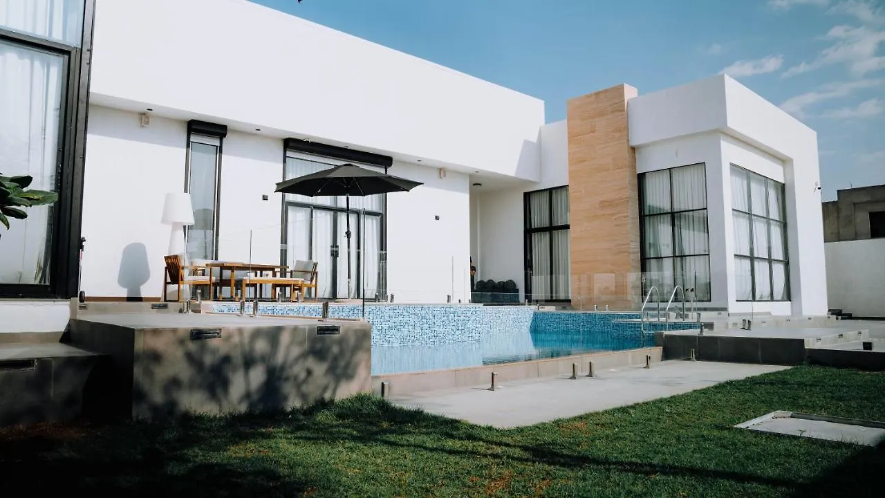 Hummingbird Rak Villa Ras al-Khaimah