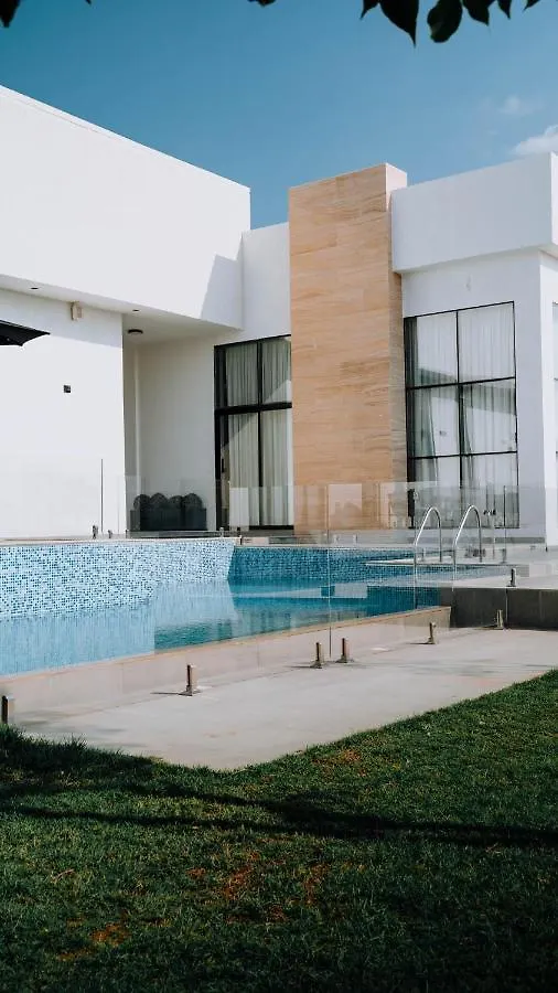 Hummingbird Rak Villa Ras al-Khaimah
